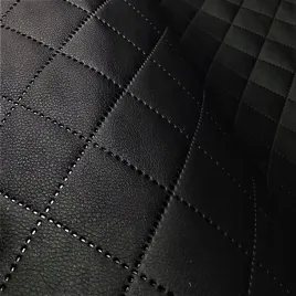 czarna-5x5-ekoskora-soft-tapicerka-samochodowa-na-boczki-do-drzwi-do-aut