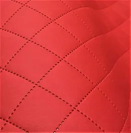 czerwona-5x5-ekoskora-soft-tapicerka-samochodowa-na-boczki-do-drzwi-do-aut
