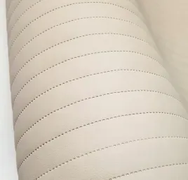 bezowa-ekoskora-soft-pikowana-pasy-25cm-tkanina-skaj-derma-sztuczna-skora