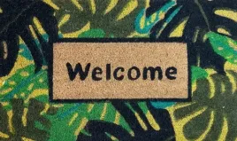 wycieraczka-35x60-antyposlizgowa-welcome-kokosowa-liscie-monstery