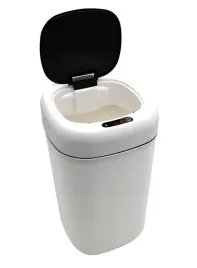 lazienkowy-kosz-na-smieci-czujnik-ruchu-bezdotyk