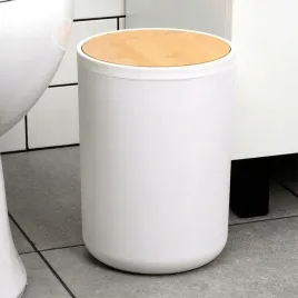 zestaw-lazienkowy-kubek-szczotka-wc-kosz-na-smieci-dozownik-mydla-podstawka