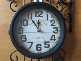 zegar-dworcowy-dwustronny-welcome-czarny-51-x-33-x-11-cm