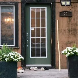 lampa-solarna-98-led-z-czujnikiem-ruchu-zmierzchu