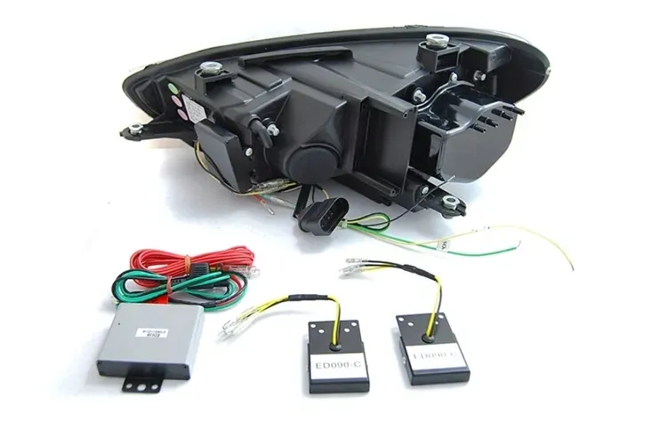 lampy-reflektory-chrome-led-do-vw-scirocco-08-14