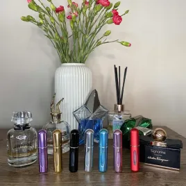 atomizery-podrozne-z-rozpylaczem-do-perfum-7-szt