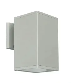 kinkiet-zewnetrzny-srebrny-alu-suma-adela-8002-al