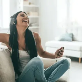 16gb-odtwarzacz-muzyczny-z-bluetooth-5-0-hifi-lossless-mp3-z-radiem-fm