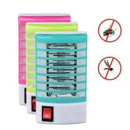lampa-owadobojcza-na-owady-komary-uv-do-gniazdka-muchy-cmy