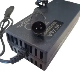 ladowarka-rower-36v-4a-3pin-yamaha-giant