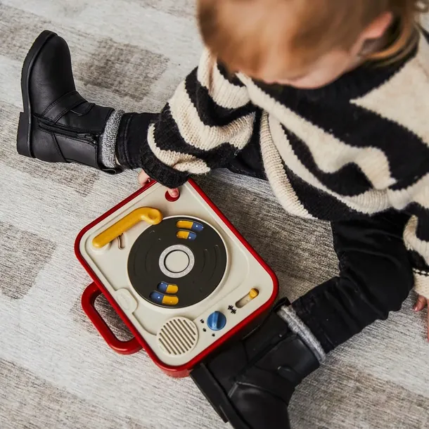 muzyczna-konsola-tiny-rockers-tiny-love-stan-nowy-material-plastik