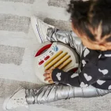 elektroniczna-gitara-tiny-rockers-tiny-love-minimalny-wiek-dziecka-9