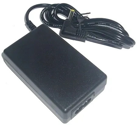 psp25-ladowarka-sieciowa-do-psp-waga-z-opakowaniem-0-2-kg-stan-nowy