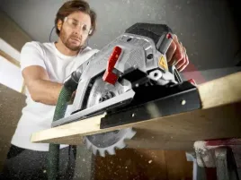 pilarka-tarczowa-reczna-pila-parkside-phks-1350-d3-1350w-z-laserem