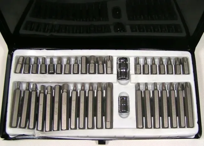 klucze-torx-40cz-w0618-waga-z-opakowaniem-1-92-kg-liczba-elementow-zestawy