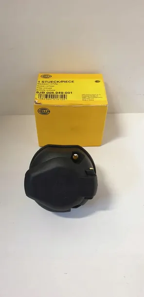 gniazdo-4558jb005949001-hella-stan-nowy-producent-czesci-hella