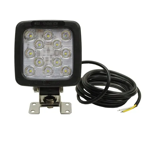 reflektor-roboczy-led-12a-101mm-17w-granit-stan-opakowania-oryginalne