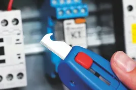 weicon-sciagacz-izolacji-noz-hakowy-do-kabli-s4-28