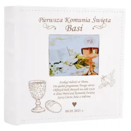 album-z-oknem-pierwsza-komunia-swieta-personalizacja-60-str-czarnych-grawer