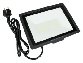 halogen-naswietlacz-led-100w-z-kablem-ekonomiczny
