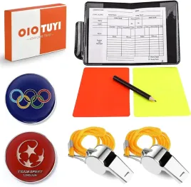 zestaw-sedziowski-dla-dziecka-gwizdek-smycz-notes-kartka-zolta-czerwona