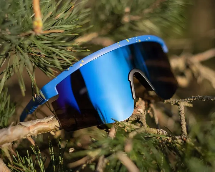 okulary-ox-optics-zone-red-black-splash-kolor-soczewek-niebieskie