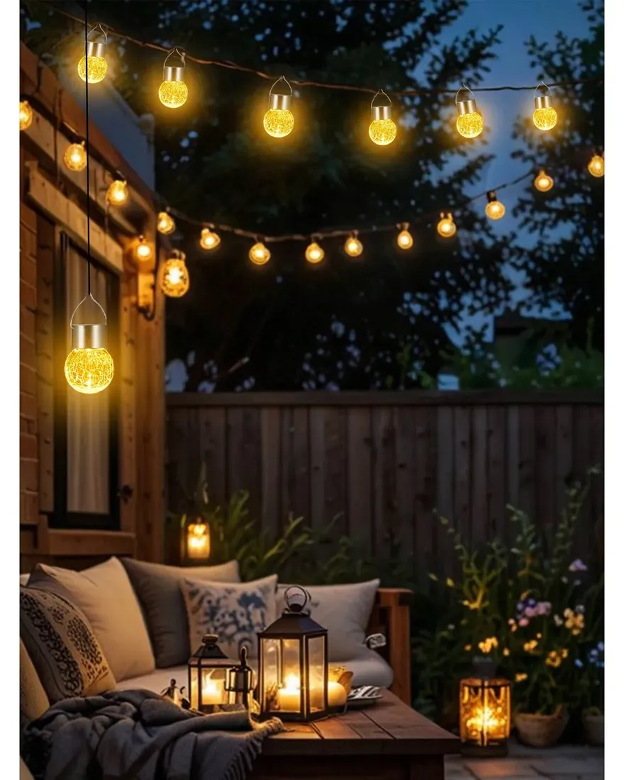 dwie-solarne-lampki-ogrodowe-led-latarenka-szklana-kula-emitujace-cieple-biale-swiatlo