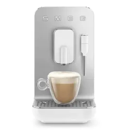 automatyczny-ekspres-cisnieniowy-smeg-bcc02whmeu-1350-w-bialy-19bar-outlet
