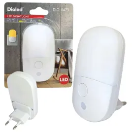 lampka-led-do-gniazdka-sciemnialna-z-czujnikiem-zmierzchu-2700k-ciepla