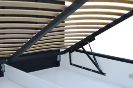 automaty-gazowe-na-ramie-metalowej-do-lozka