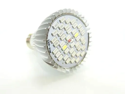 zarowka-led-grow-light-do-uprawy-roslin-40w-e27