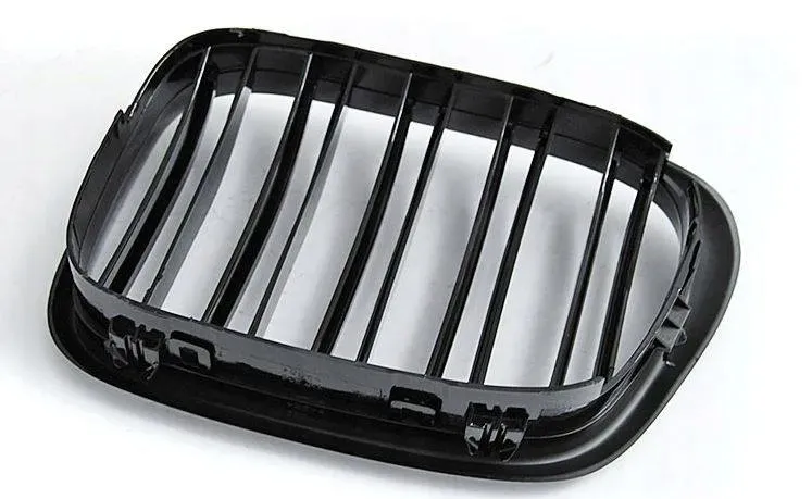 grill-nerki-black-polysk-bmw-e39-95-03