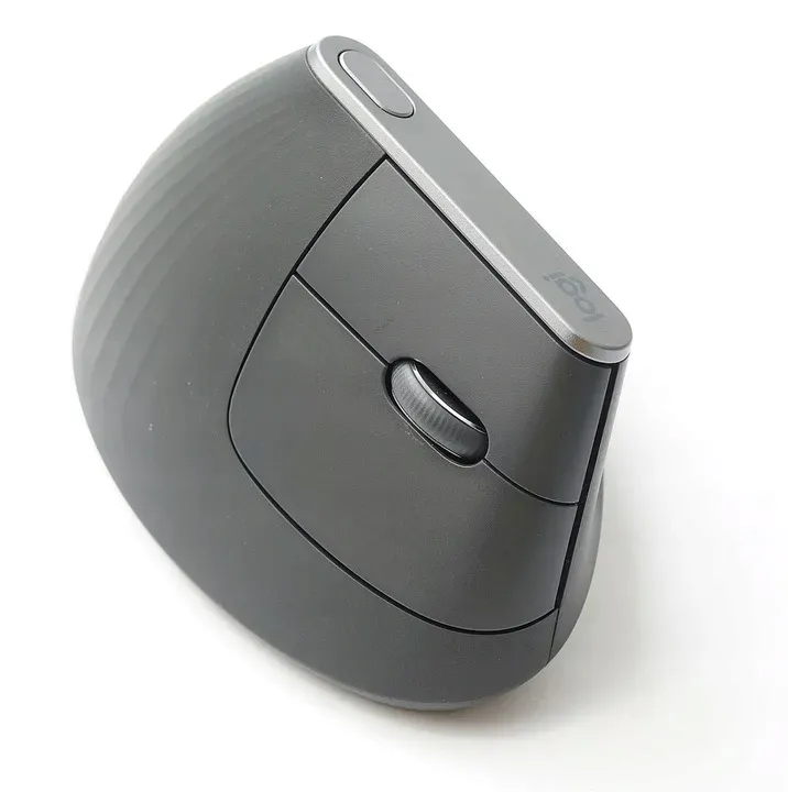 ergonomiczna-myszka-logitech-mx-vertical-mouse
