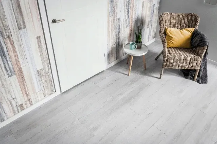 listwa-przypodlogowa-pcv-vilo-esquero-622-25m-rodzaj-listwa