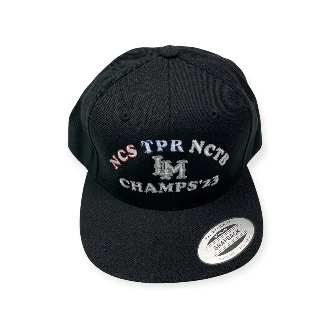 czapka-z-daszkiem-snapback