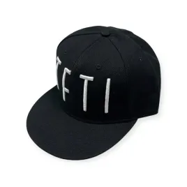 czapka-z-daszkiem-snapback