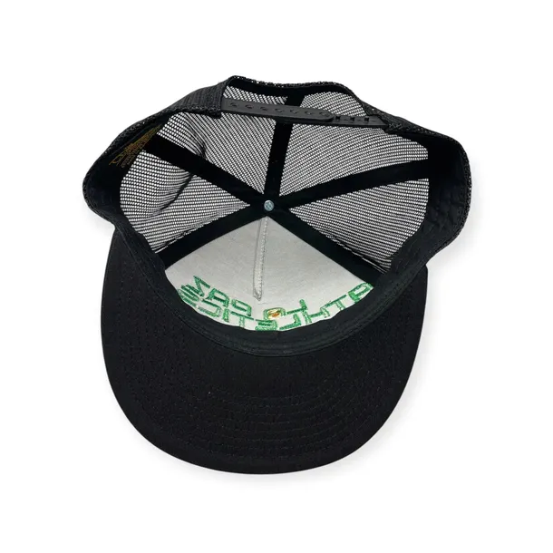 czapka-z-daszkiem-snapback-marka-inna