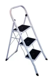 drabina-trzy-stopniowa-skladana-stalowa-stopnie-z-mata-domowa-biala
