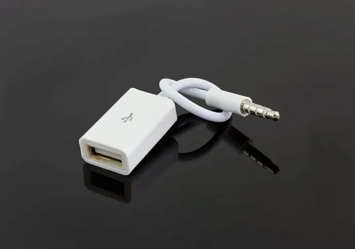 ak290-adapter-aux-mini-jack3-5mm-usb-marka-aptel