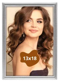 metalowa-ramka-na-zdjecie-13x18-srebrna-elegancka-slub-rocznica-na-prezent