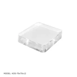 podstawka-kostka-z-plexi-70x70x12-na-bizuterie