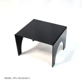 podest-z-plexi-na-przystawki-stol-weselny-25x25x20-slodki-stol-ciastka