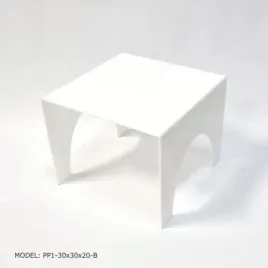 podest-pietrujacy-na-stol-stojak-do-witryny-30x30-slodki-stol-ciastka