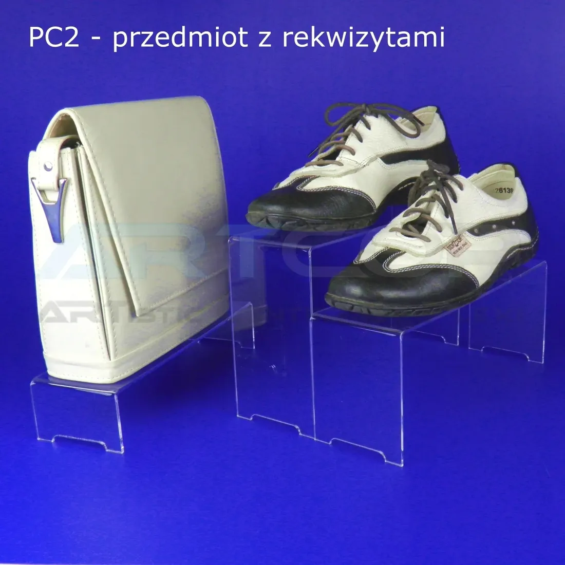 podstawka-pod-obuwie-stojak-na-buty-z-plexi-h5cm
