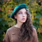 beret-basic-niebieski-cz18386-kolor-niebieski