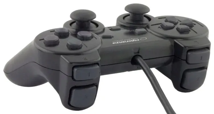 gamepad-esperanza-z-wibracjami-eg106-do-pc-ps2-ps3