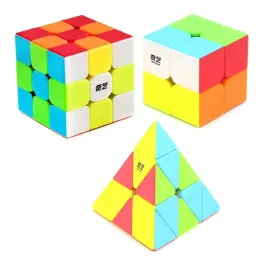 zestaw-3-kostki-2x2x2-3x3x3-pyraminx-podstawka