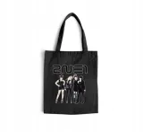torba-z-uszami-z-2ne1
