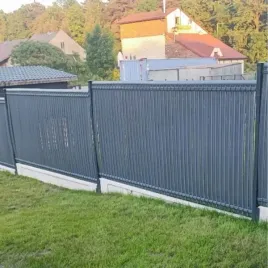 grafitowa-oslona-na-plot-listwy-na-ogrodzenie-panele-lamele-172x250cm