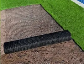 siatka-na-krety-przeciw-kretom-mocna-2x100m-30g-m2-rolka-mocna-solidna